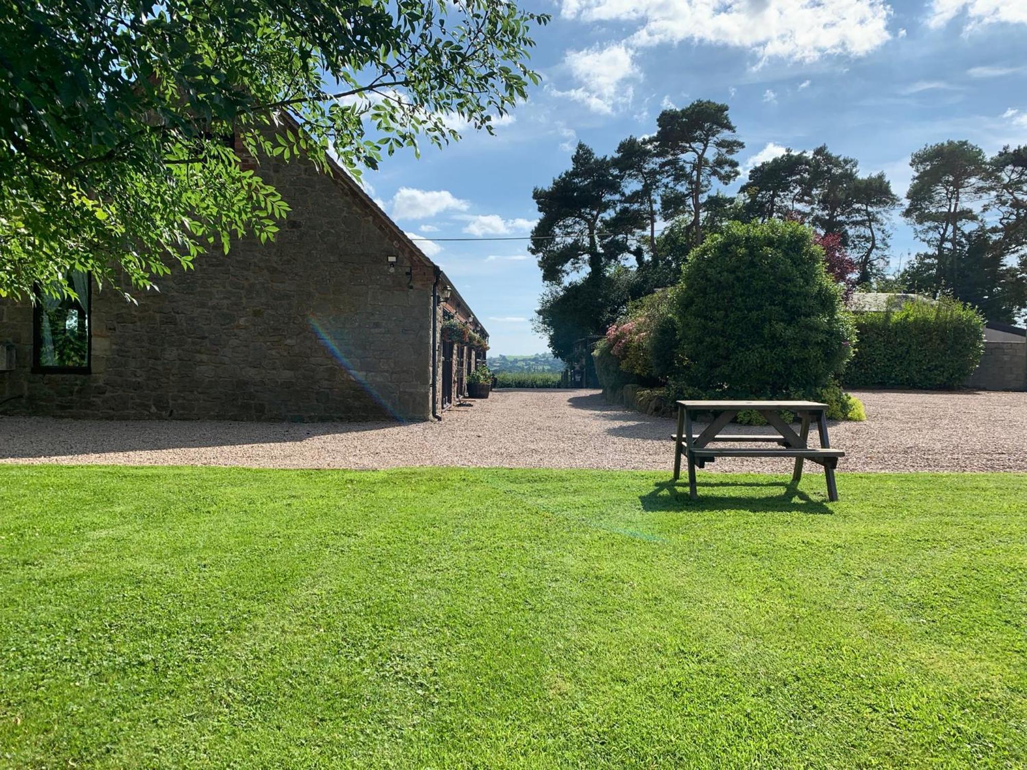 Upper Home Farm Plaish Extérieur photo