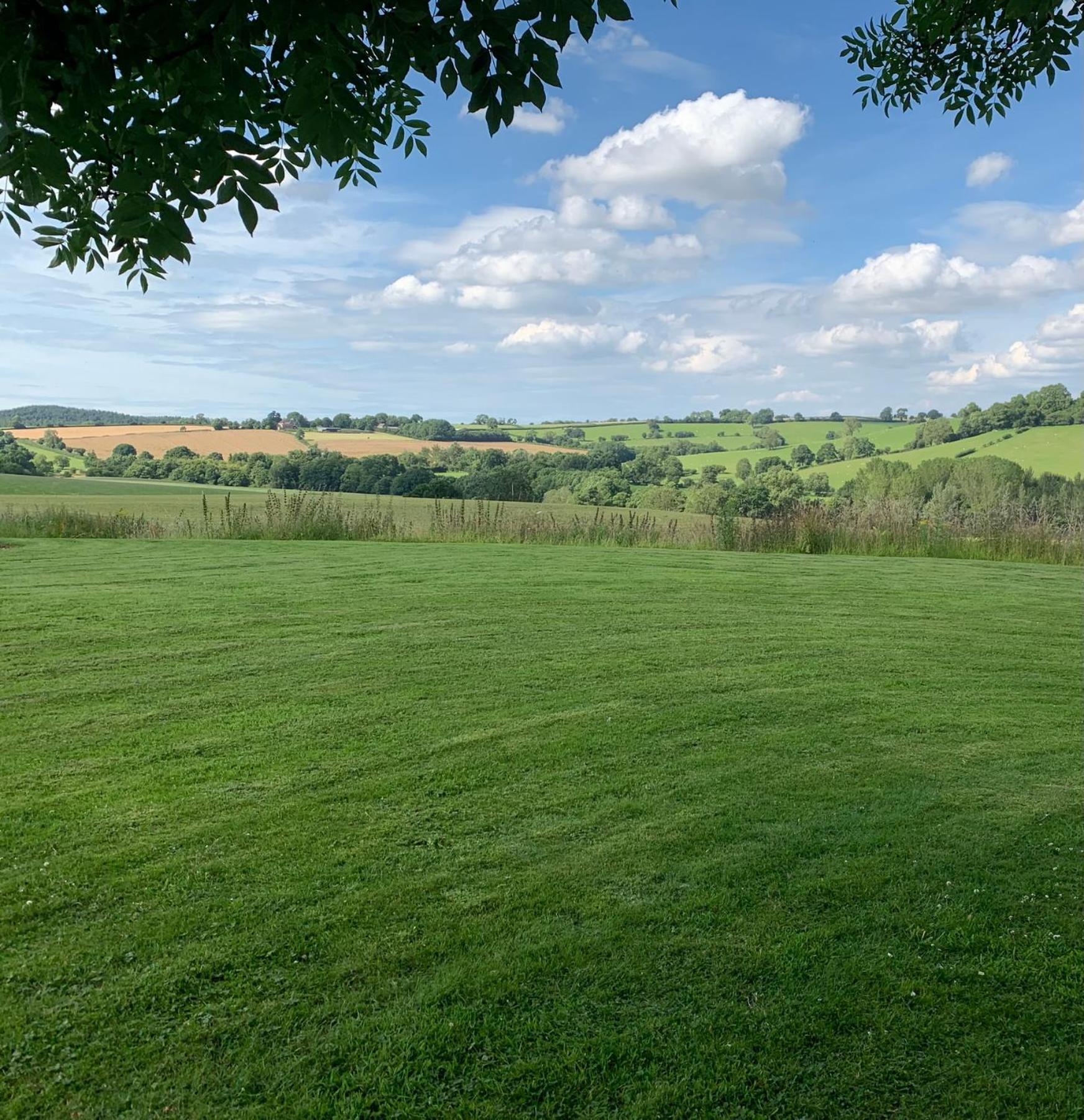 Upper Home Farm Plaish Extérieur photo